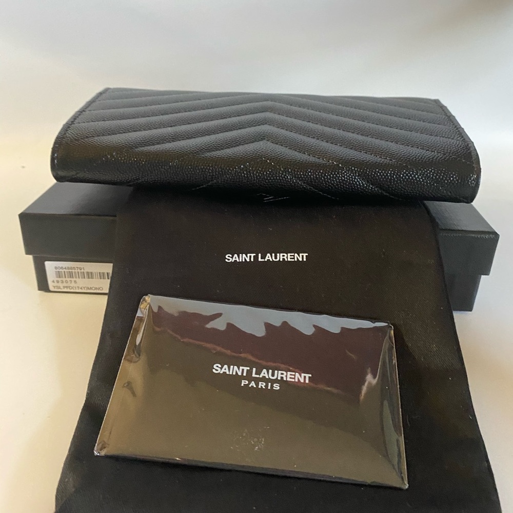Saint Laurent❤️Monogram Grain de poudre  wallet - Picture 7 of 12